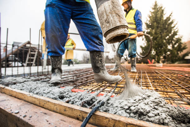 Best Concrete Sidewalk Installation in Smiths Station, AL